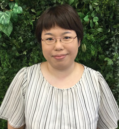 清水　晃子　施設事務部長